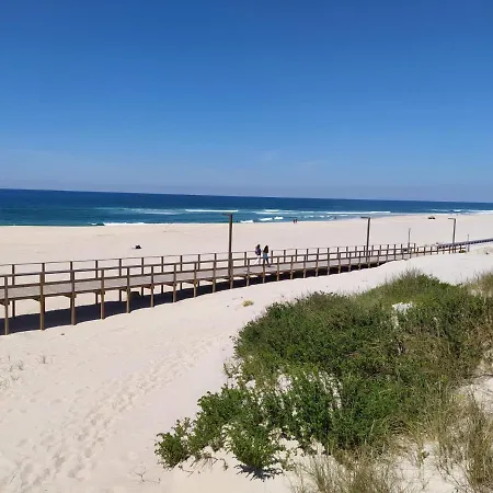 Em - Nenufares Daire